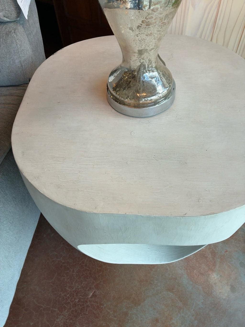 Hooker Furniture Accent Table
