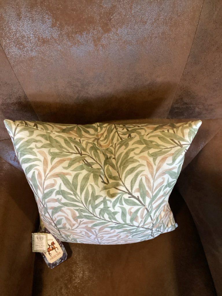 William Morris Botanical Feather Pillow - Sweden