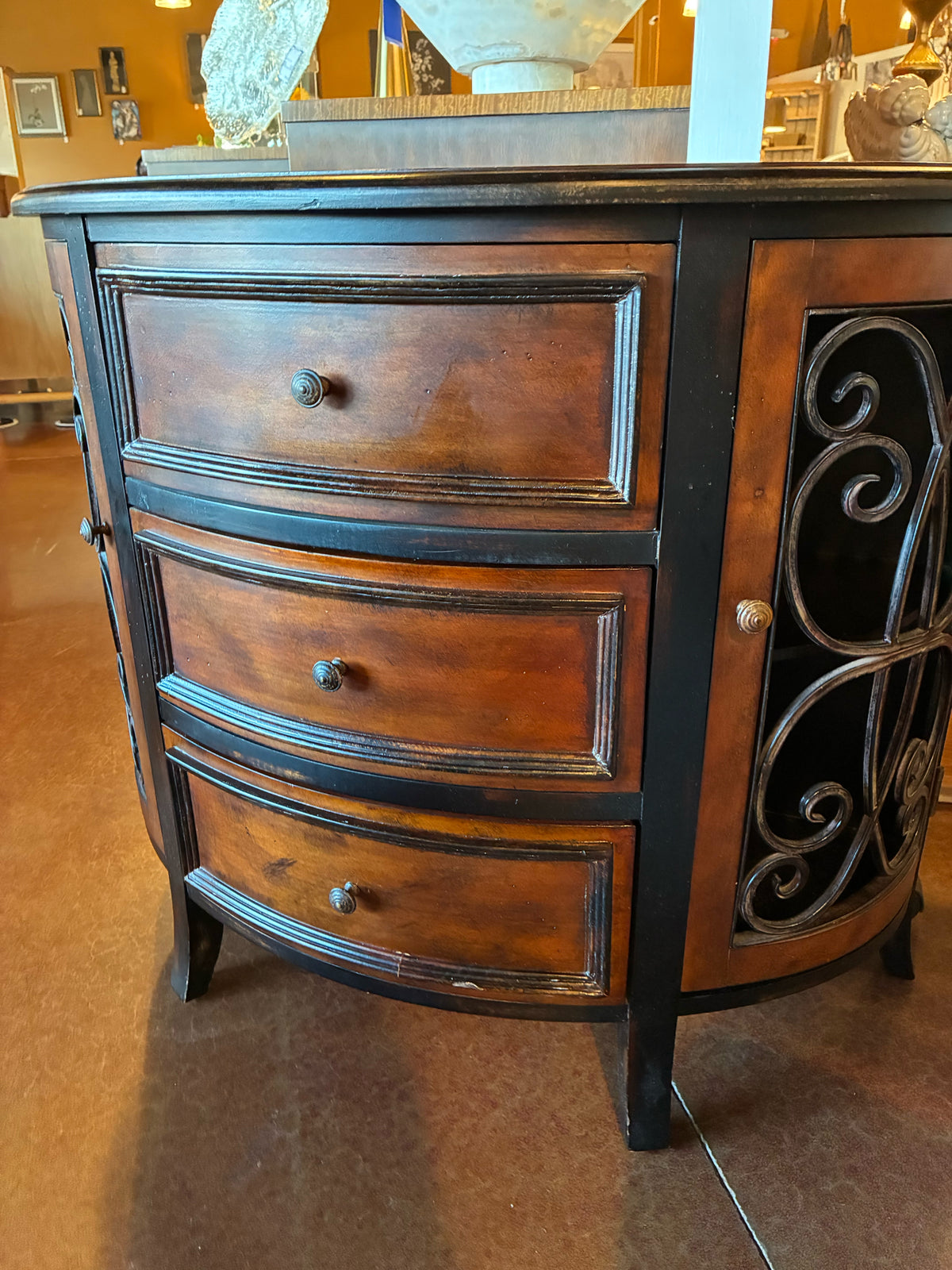 Demilune 3-drawer Accent Chest