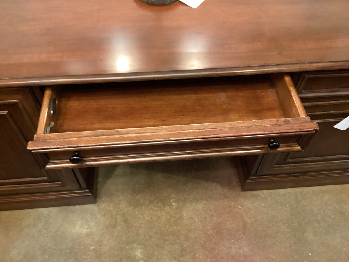 Hooker Furniture Executive Desk with Power & Storage