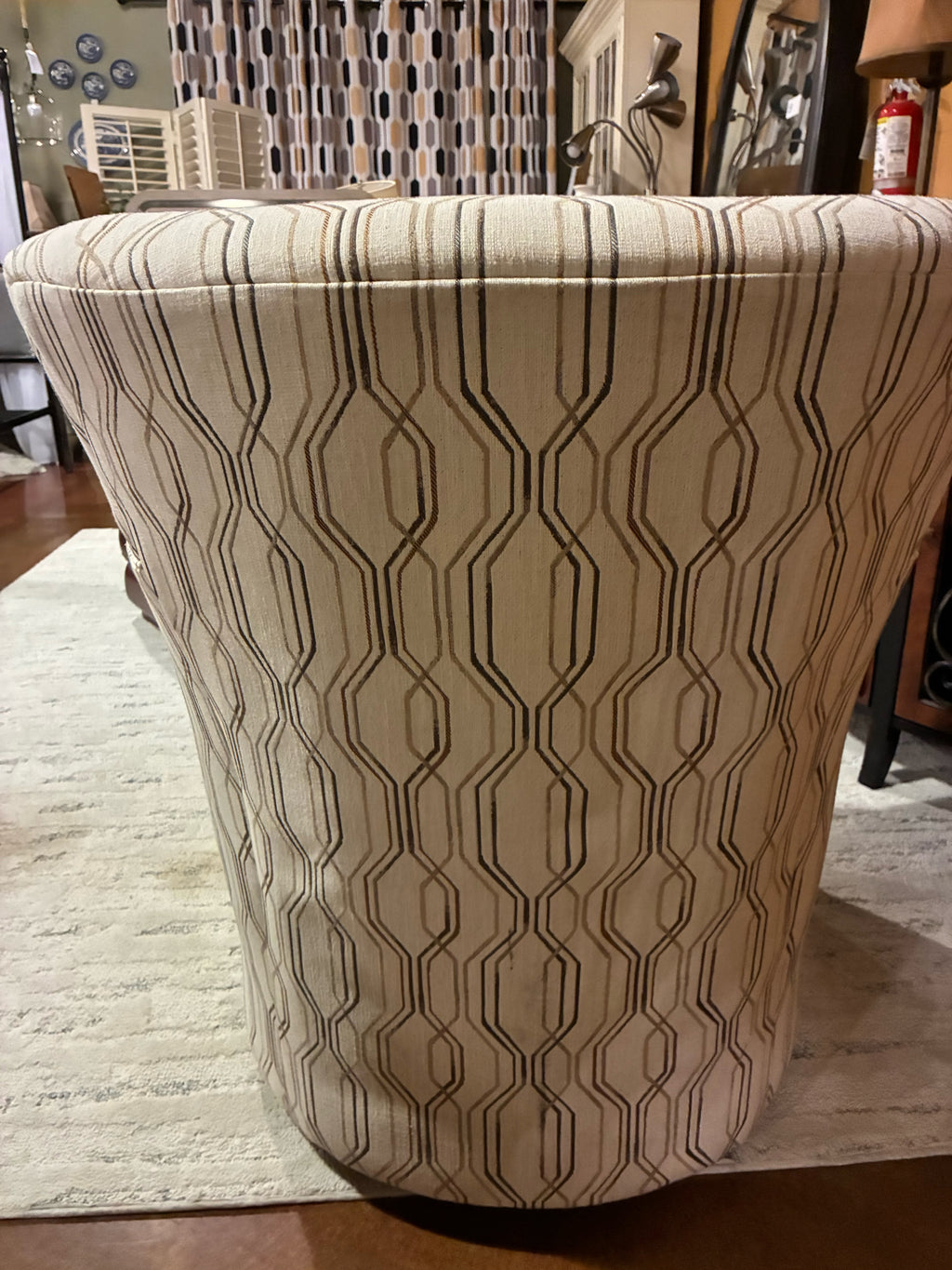 Fairfield Paterson Swivel Chair