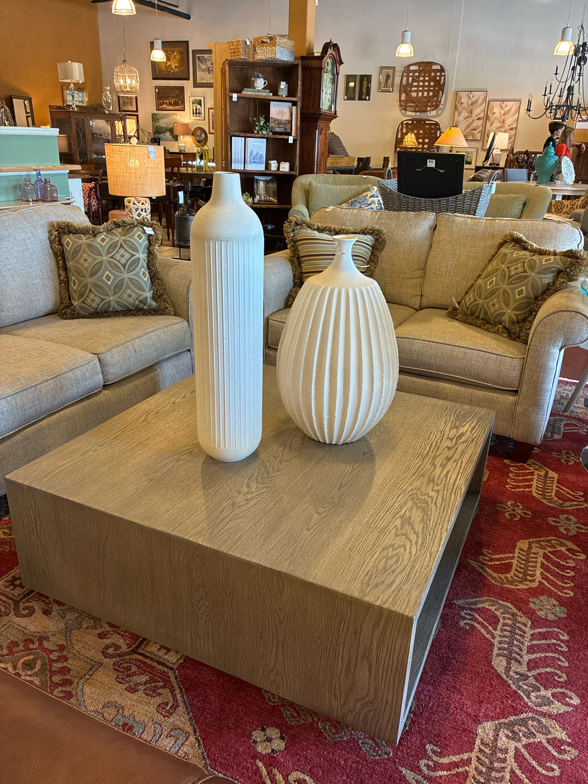 Coffee Table RH Ash-Grey 44x43.5x15