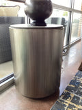 End Table/ Round/Metal