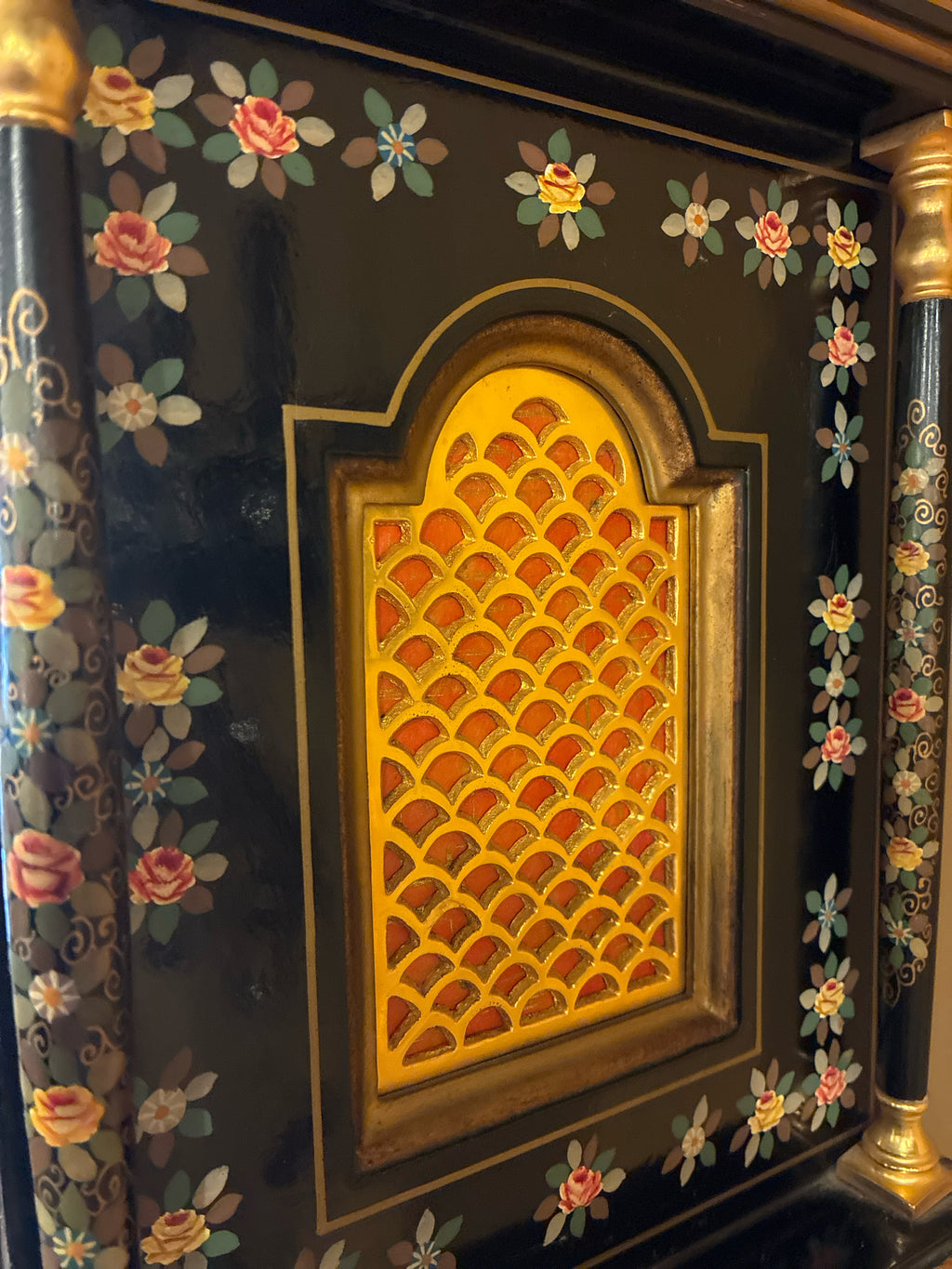 Vintage 1972 Ridgeway Model 232 Chinoiserie Grandfather Clock