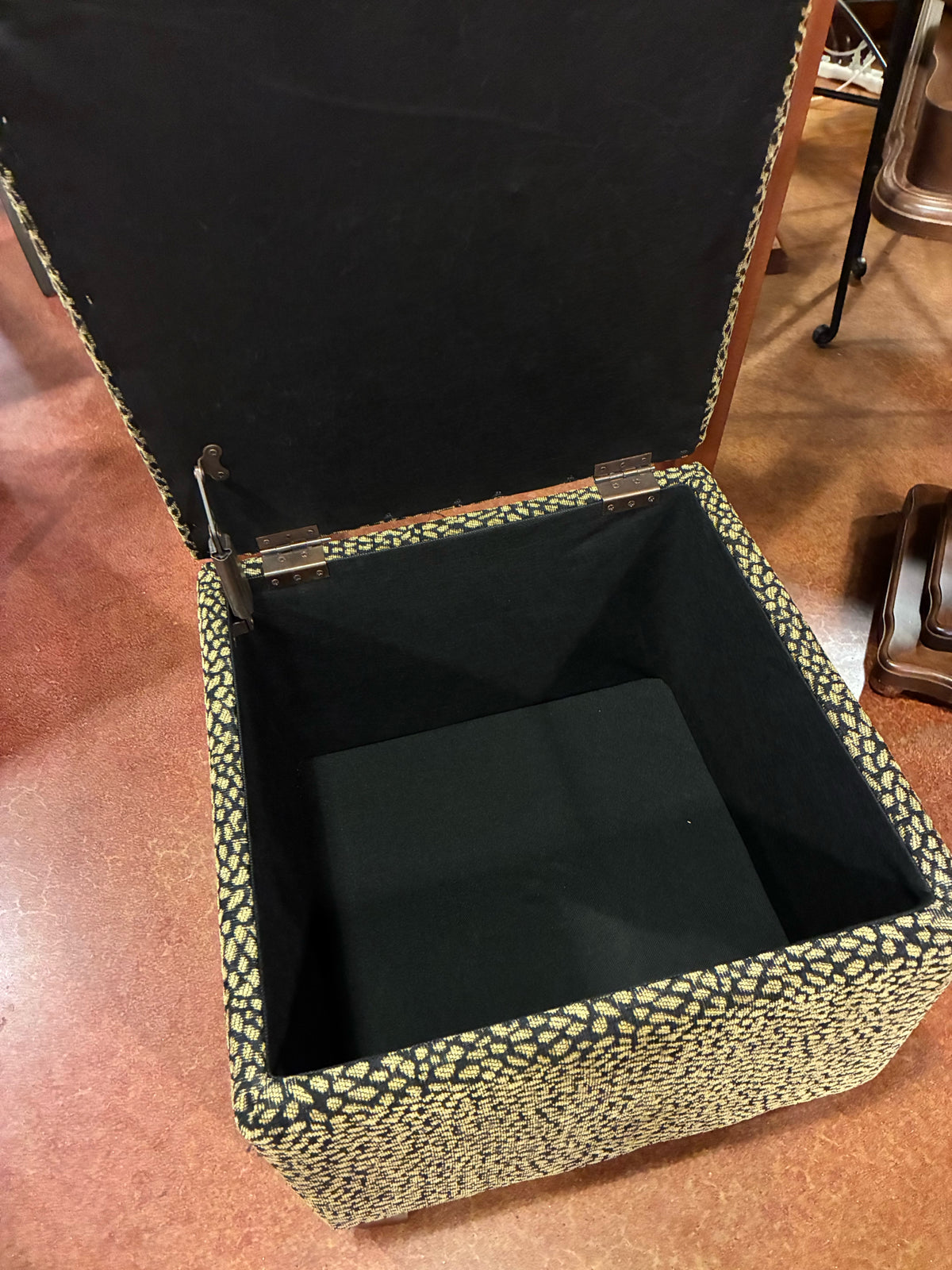 Leopard Print Tufted Ottoman