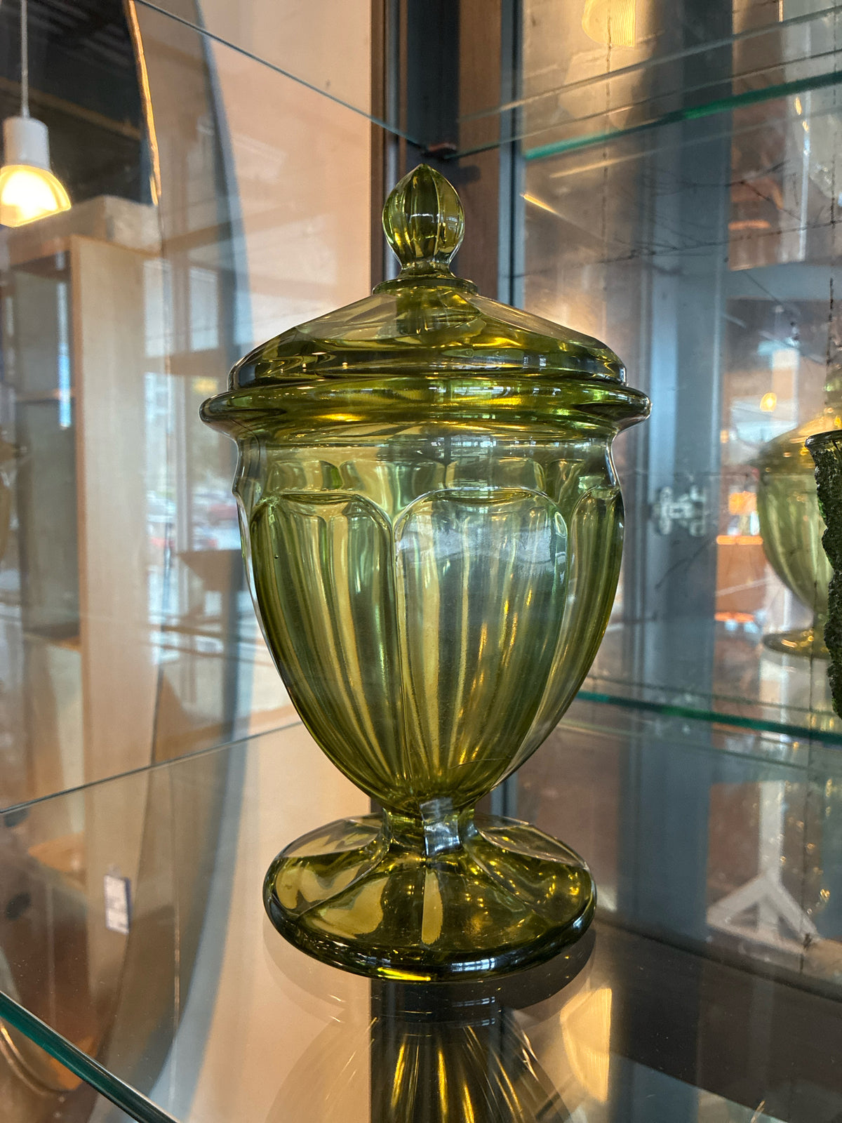 VINTAGE AVOCADO GREEN GLASS COVERED JAR  Paneled Glass Finial Lid