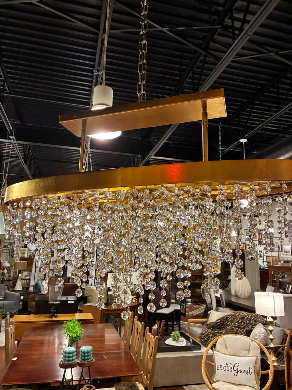 Crystorama Winham 8-light Crystal Chandelier