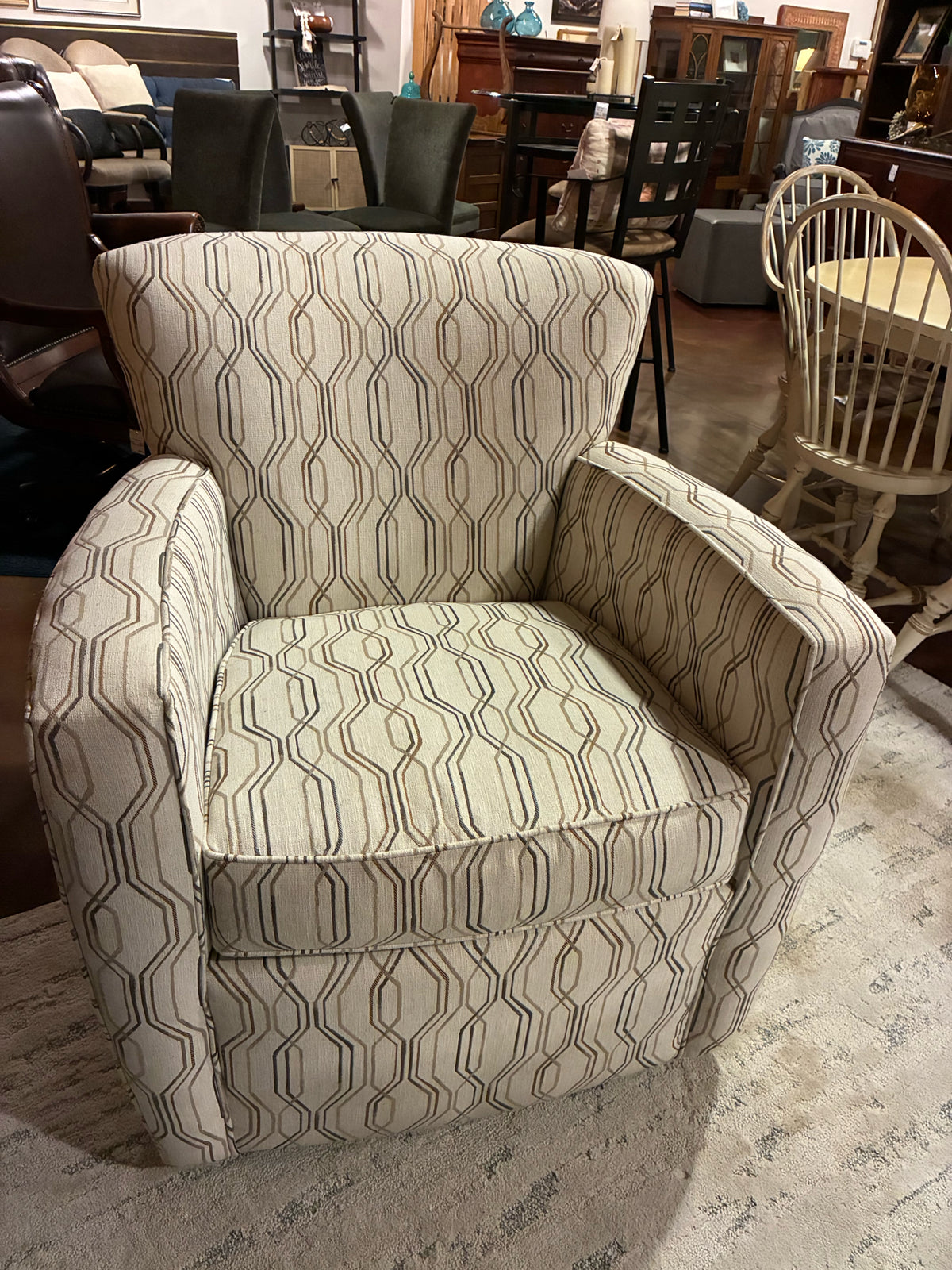 Fairfield Paterson Swivel Chair