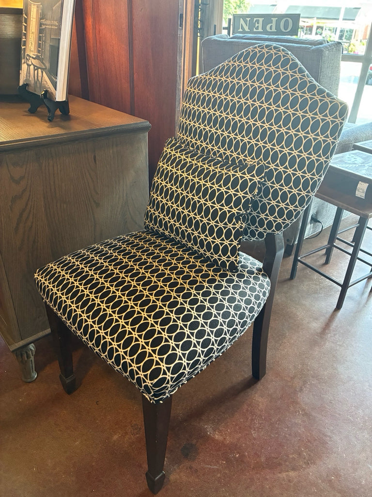 Accent Chair|Geometric Upholstered|Black & Ivory