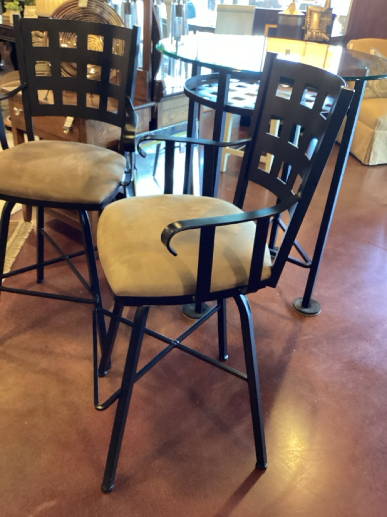 CHARLESTON FORGE Hand Forged Steel / Glass Bistro
