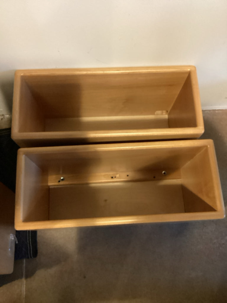 Bed Handmade King Platform w/2 wallmount nightstands made in NC